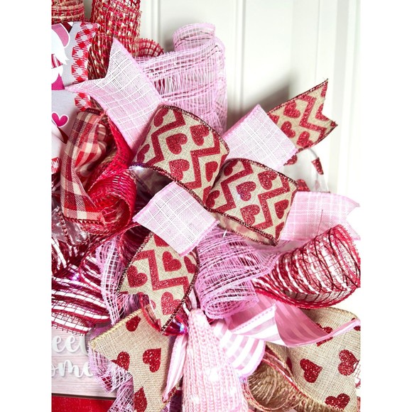 Handmade Valentine’s Home Sweet Gnome Ribbon Prelit Wreath 22 ins LED W19 - Picture 8 of 12